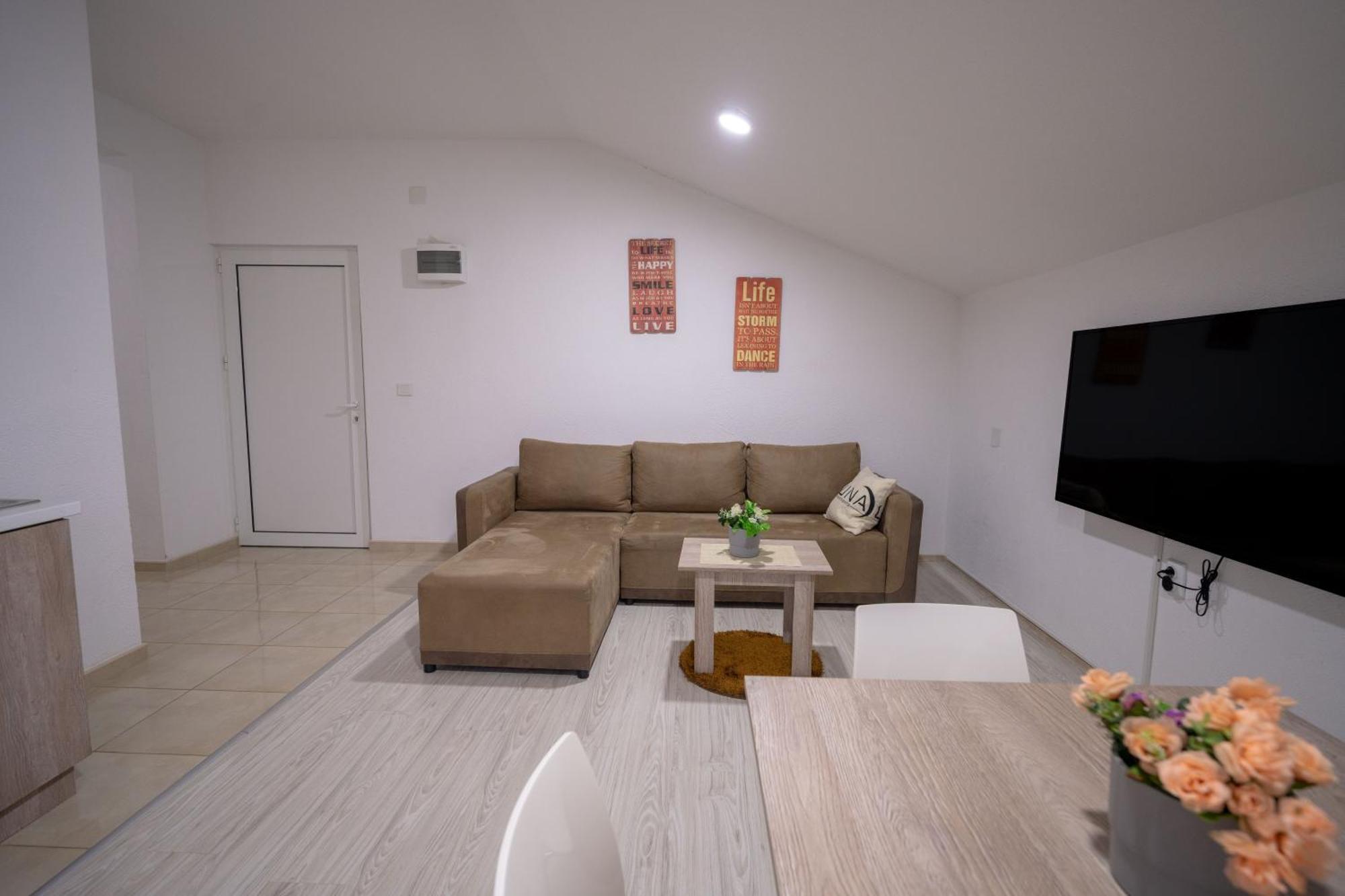 Luna Apartments Gevgeli Dış mekan fotoğraf